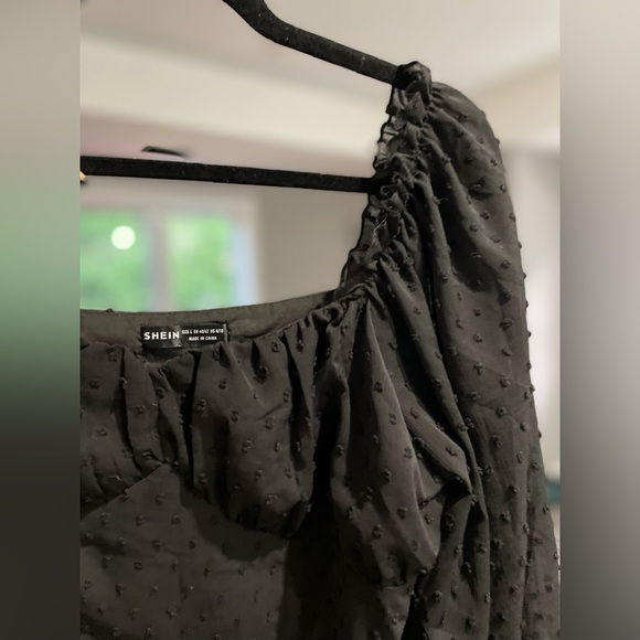 Balloon sleeve crop top - Picture 7 of 7